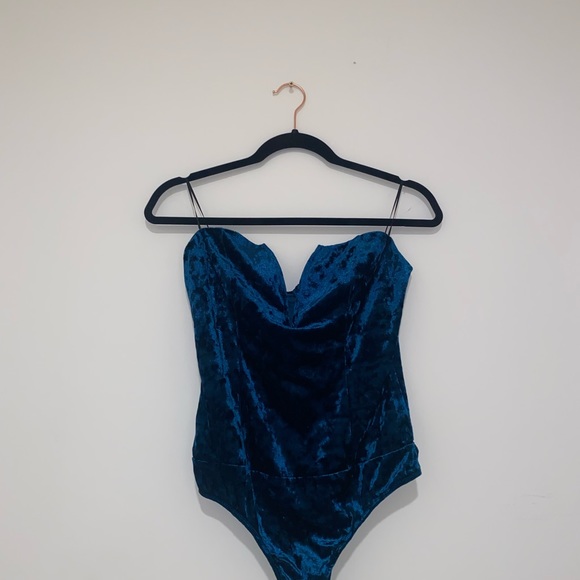 Fashionova suede strapless bodysuit - Picture 7 of 14